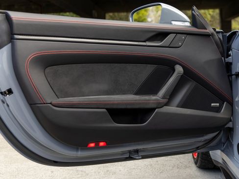 Certified 2024 Porsche 911 GT3 image 25