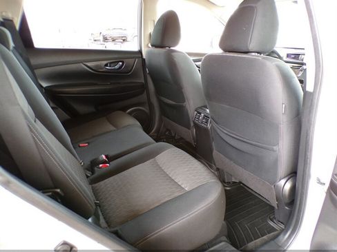 Used 2020 Nissan Rogue SV AWD/4WD image 20