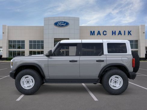 New 2026 Ford Bronco Heritage Edition AWD/4WD image 3