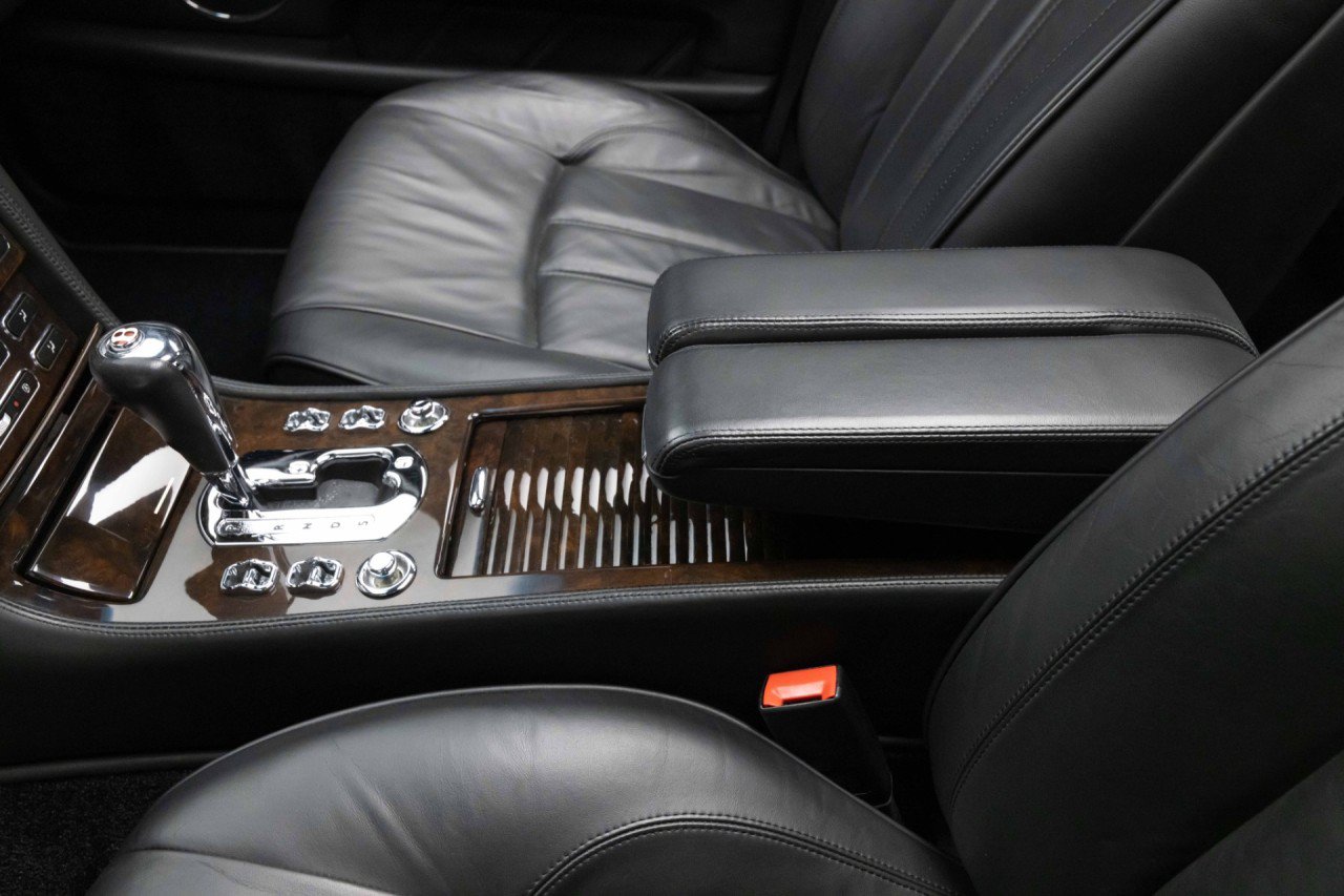 Used 2007 Bentley Arnage R RWD image 28