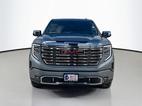 Used 2025 GMC Sierra 1500 Denali w/ Denali Reserve Package image 2