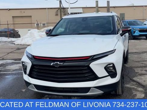 Certified 2024 Chevrolet Blazer LT w/ Sound & Technology Package image 3