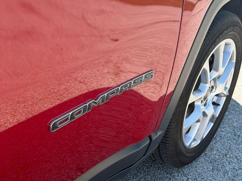 Used 2025 Jeep Compass Limited AWD/4WD image 28