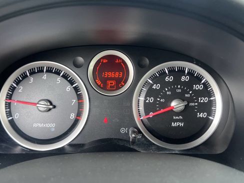 Used 2011 Nissan Sentra 2.0 image 32