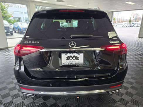 Used 2025 Mercedes-Benz GLE 350 4MATIC image 4