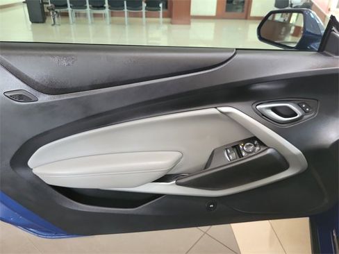 Used 2023 Chevrolet Camaro LT w/ RS Package image 6