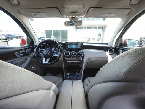 Used 2020 Mercedes-Benz GLC 300 GLC 300 image 35
