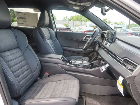 New 2026 Mitsubishi Outlander LE AWD/4WD image 22