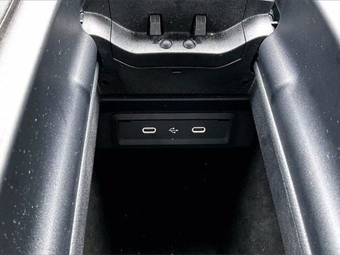 Certified 2025 Mercedes-Benz GLA 250 4MATIC image 19