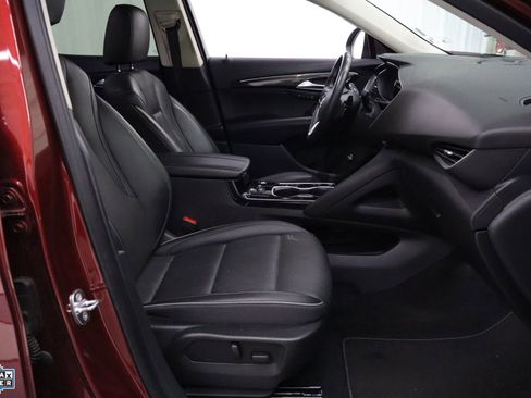 Used 2023 Buick Envision Essence image 30