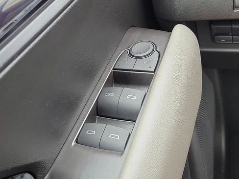 Used 2024 Chevrolet Colorado ZR2 w/ Technology Package AWD/4WD image 13