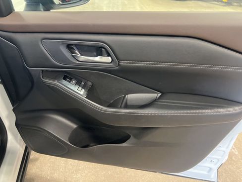 Certified 2023 Nissan Rogue SV w/ SV Premium B Package image 25