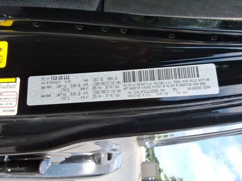 Used 2018 Jeep Wrangler Unlimited Rubicon AWD/4WD image 39