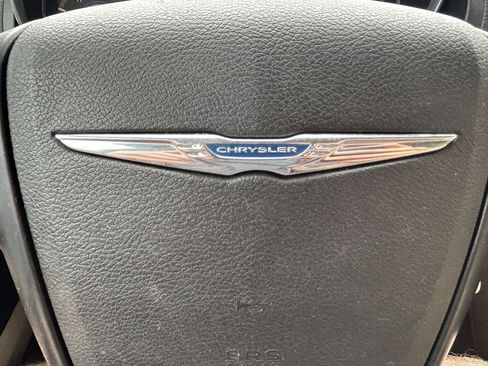 Used 2013 Chrysler 200 LX FWD image 20