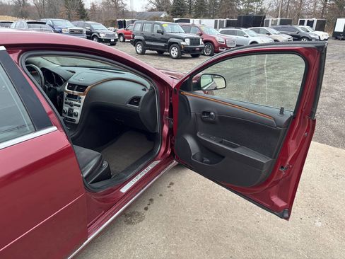 Used 2009 Chevrolet Malibu LT image 15