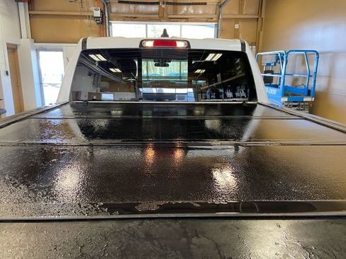 Used 2021 RAM 1500 Tradesman w/ SXT Appearance Group image 18