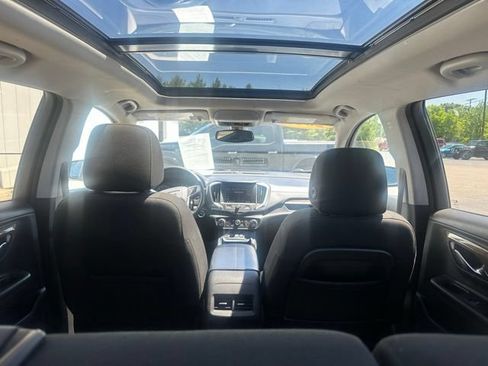 Used 2018 GMC Terrain SLE w/ Driver Convenience Package FWD image 18