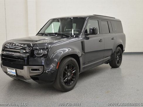 Used 2023 Land Rover Defender 130 X AWD/4WD image 4