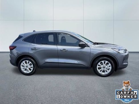 Used 2025 Ford Escape Active FWD image 2