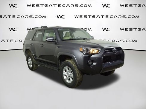 Used 2023 Toyota 4Runner SR5 Premium w/ Moonroof Package image 2