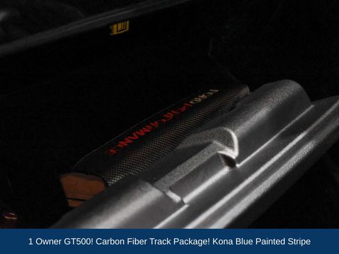 Used 2021 Ford Mustang Shelby GT500 w/ Carbon Fiber Track Pack RWD image 39