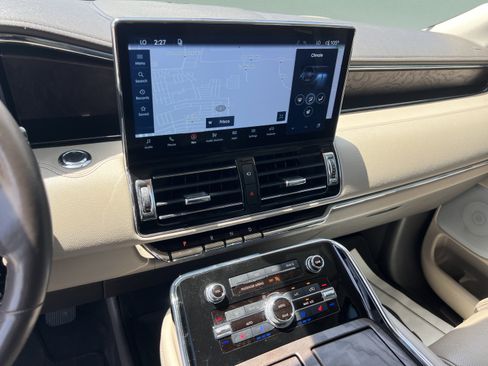 Used 2022 Lincoln Navigator Reserve RWD image 15
