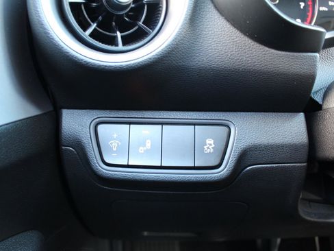 Certified 2024 Kia Forte LXS w/ LXS Technology Package image 26