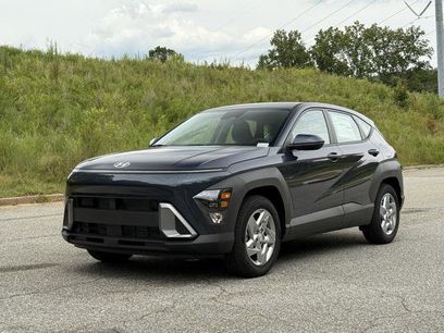 New 2025 Hyundai Kona SE