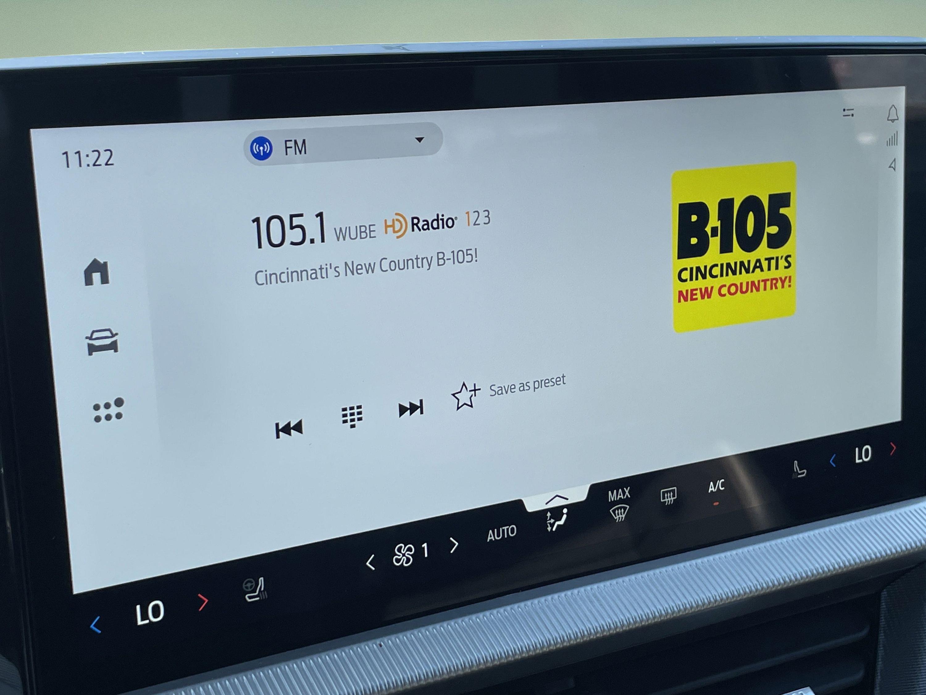 Used 2025 Ford Explorer ST-Line w/ ST-Line Street Pack AWD/4WD image 17