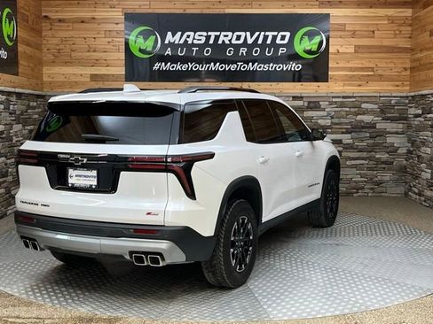 Used 2025 Chevrolet Traverse Z71 w/ Driver Confidence Package AWD/4WD image 9