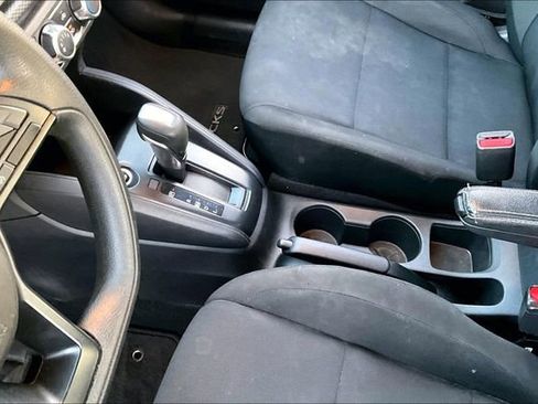 Used 2024 Nissan Kicks S image 15