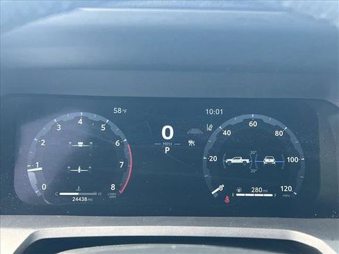 Certified 2025 Toyota Tacoma TRD Off-Road image 12