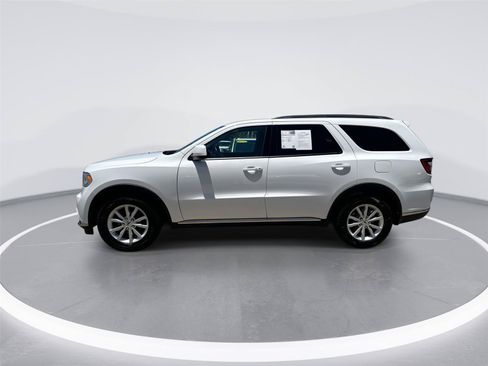 Used 2020 Dodge Durango SXT AWD/4WD image 6
