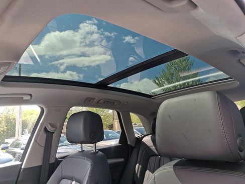 Certified 2019 Audi Q5 2.0T Premium Plus w/ Premium Plus Package AWD/4WD image 14