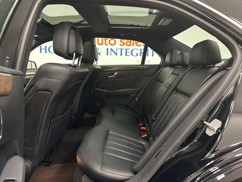 Used 2011 Mercedes-Benz E 350 4MATIC Sedan image 13