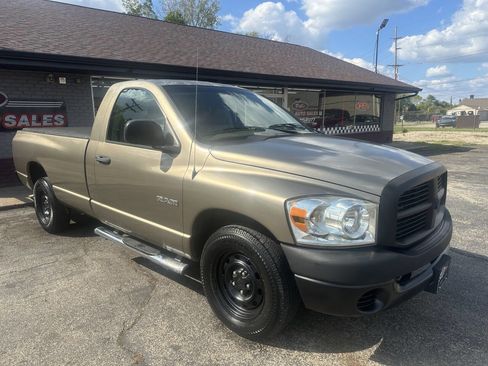 Used 2008 Dodge Ram 1500 Truck ST w/ Popular Equipment Group image 2