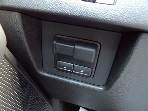Used 2026 Chevrolet Colorado Trail Boss AWD/4WD image 23