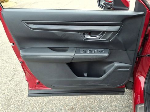 Used 2023 Honda CR-V EX image 9