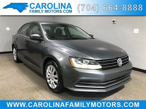Used 2017 Volkswagen Jetta S FWD image 1