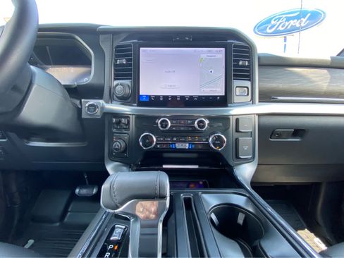 Used 2025 Ford F150 Lariat w/ Equipment Group 502A High AWD/4WD image 20