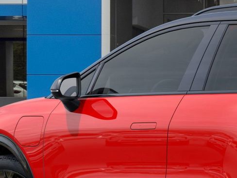 New 2025 Chevrolet Equinox EV RS image 12