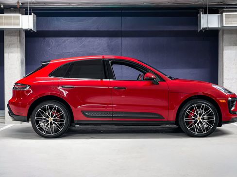 Used 2023 Porsche Macan S w/ Premium Package Plus AWD/4WD image 2