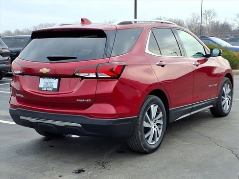 Used 2024 Chevrolet Equinox Premier image 28