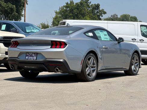 New 2025 Ford Mustang Coupe image 3