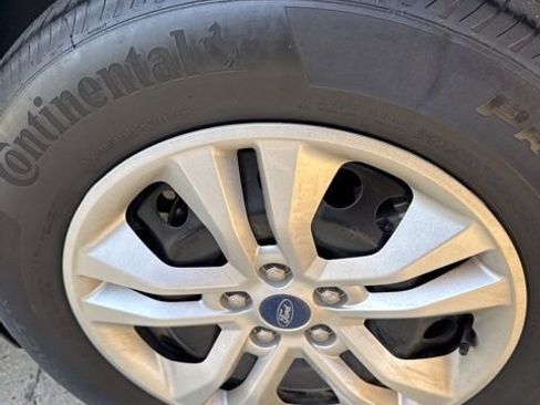 Used 2023 Ford Escape FWD image 9