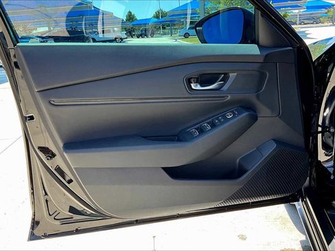 New 2025 Honda Accord SE image 10