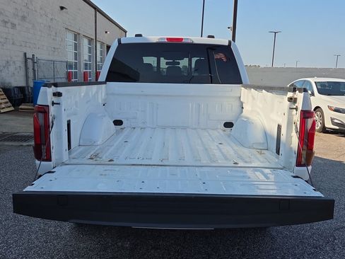 Used 2024 Ford F150 Lariat w/ FX4 Off-Road Package AWD/4WD image 13