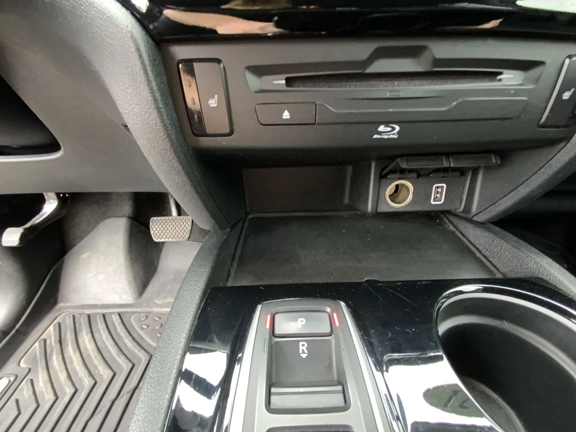 Used 2021 Honda Pilot Touring image 17