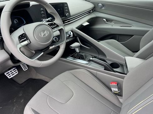 New 2026 Hyundai Elantra Sport FWD image 9