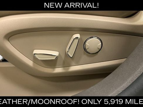 Used 2023 Lincoln Nautilus Reserve w/ Luxury Package AWD/4WD image 32